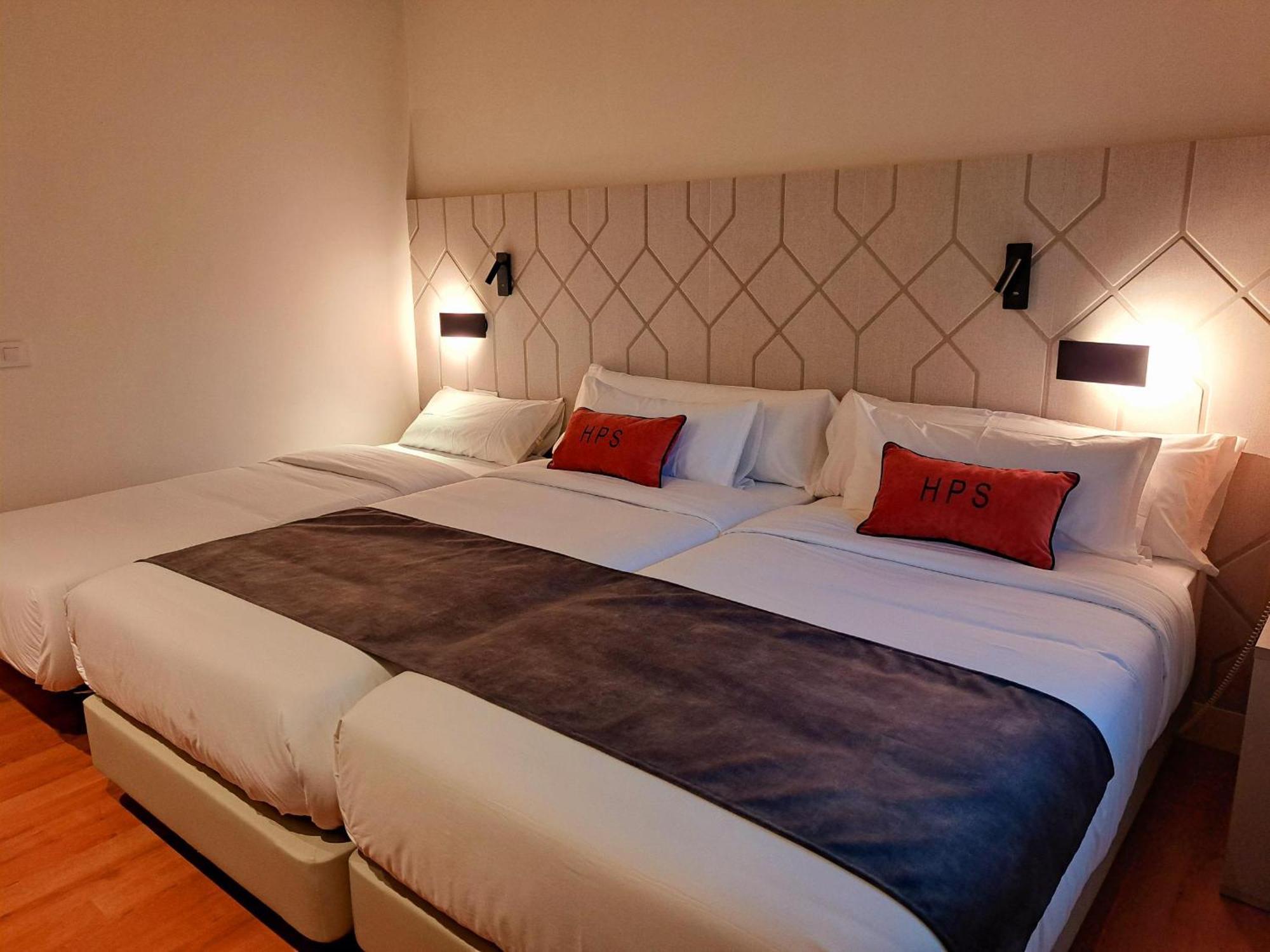 Puerta Hotel Santander