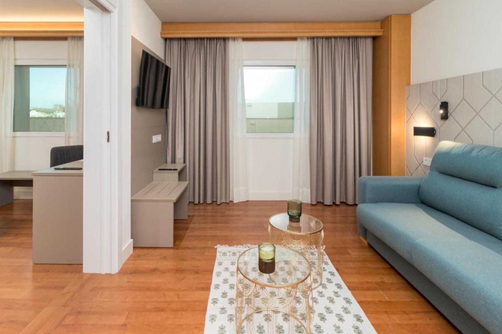 Puerta Hotel Santander