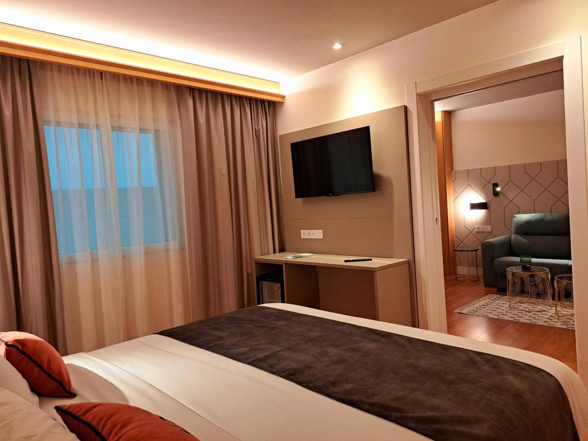 Puerta Hotel